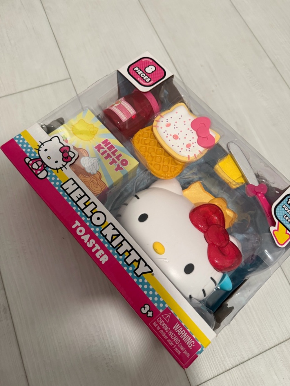 Hello Kitty Pink White Yellow Toaster Play Set - Picture 3 of 3